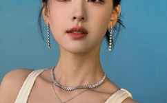 亚洲乱码无人区卡1卡2卡3